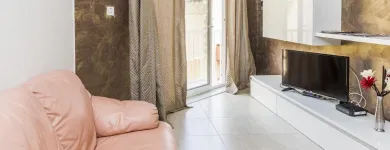 Business 5 image HOLIDAYS IN MALTA ISOLA DEL MAR Hotels in Gzira NHD