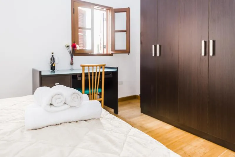 Business 1 image HOLIDAYS IN MALTA MARBLE ARCH HOME